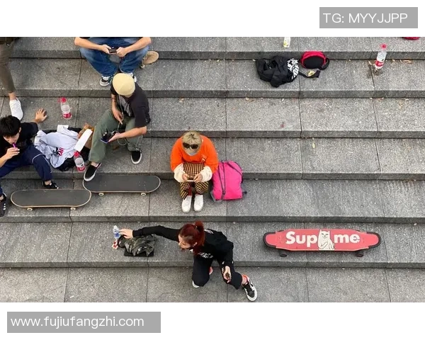 上海滑板队成长之路:一段青春与梦想交织的纪实故事 上海滑板队成长之路:一段青春与梦想交织的纪实故事