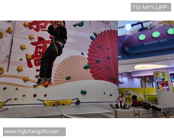 武汉攀岩队技术解析：探索攀岩运动的技巧与训练方法