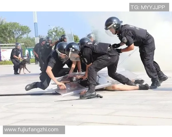 滑板战术解析：广州滑板队如何构建高效整体压制体系