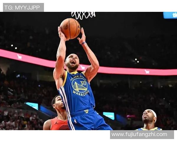 76人对阵篮网库里表现抢眼带领球队争夺季后赛席位